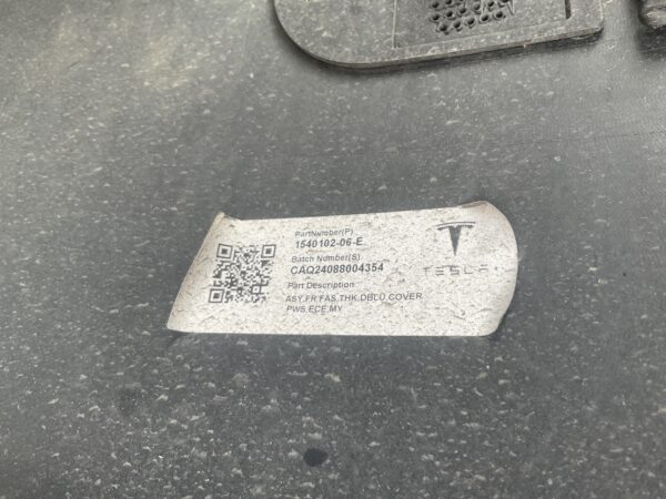 Bumper Tesla Model Y 2020-2024 1540102-06-E Voorbumper M1-15123z