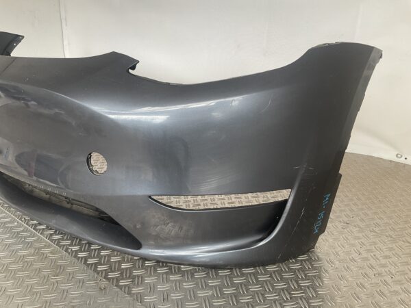 Bumper Tesla Model Y 2020-2024 1540104-06-C Voorbumper M1-15124z