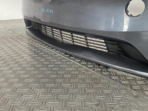 Bumper Tesla Model Y 2020-2024 1540104-06-C Voorbumper M1-15124z