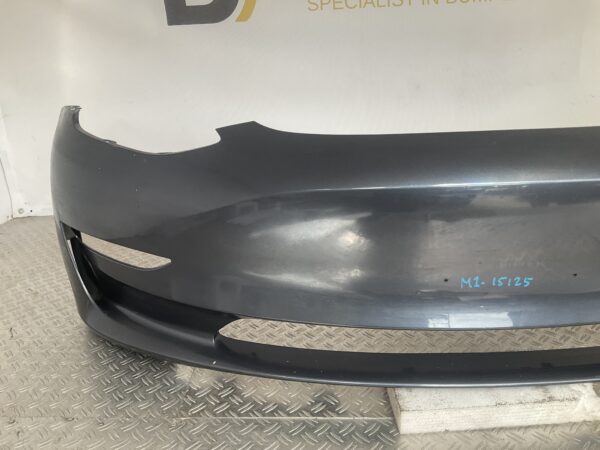 Bumper Tesla Model Y 2020-2024 153704-03-F Voorbumper M1-15125z