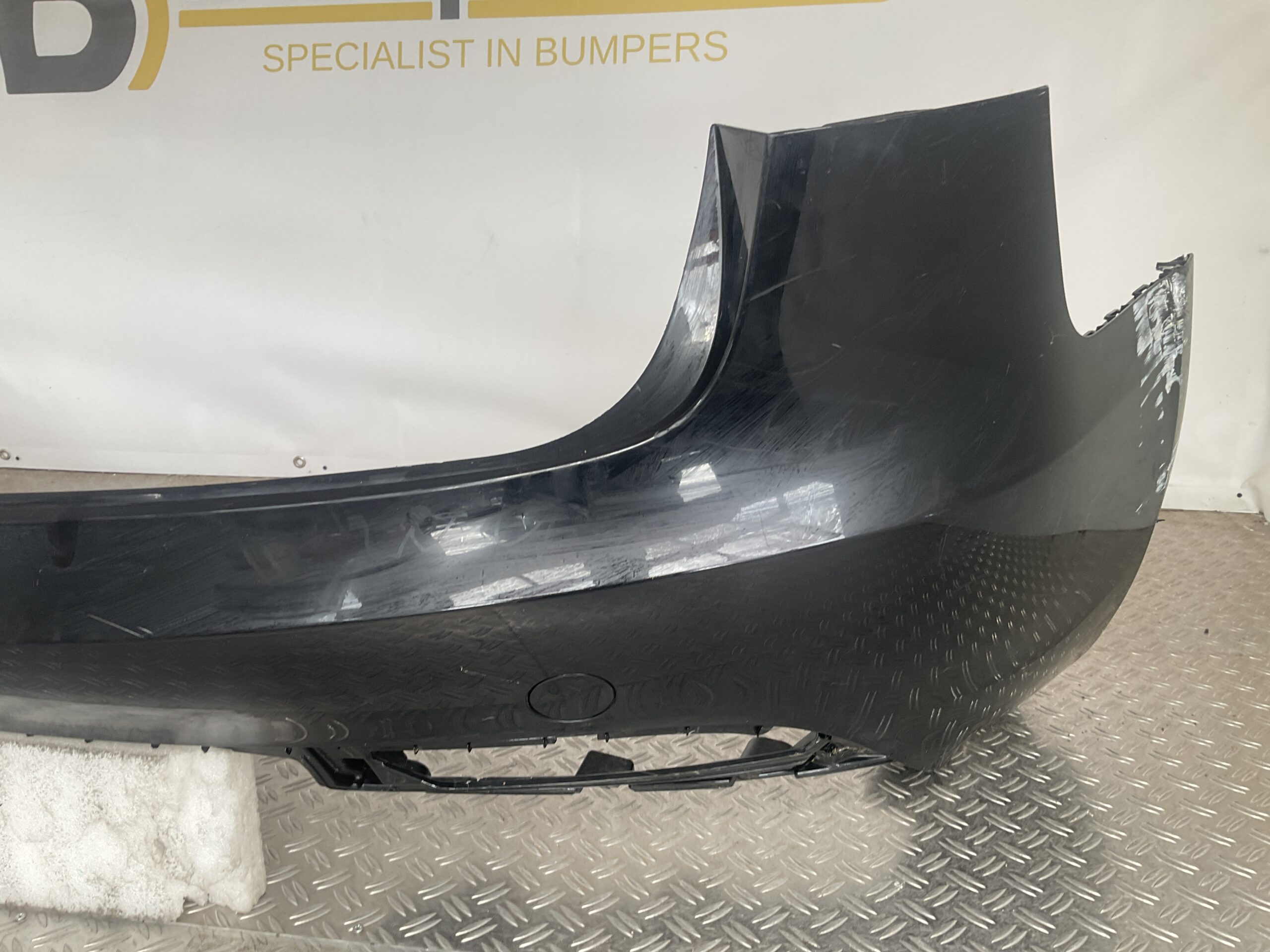 Bumper Tesla Model 3 2024- 1582570-02-a Achterbumper F8-15128z