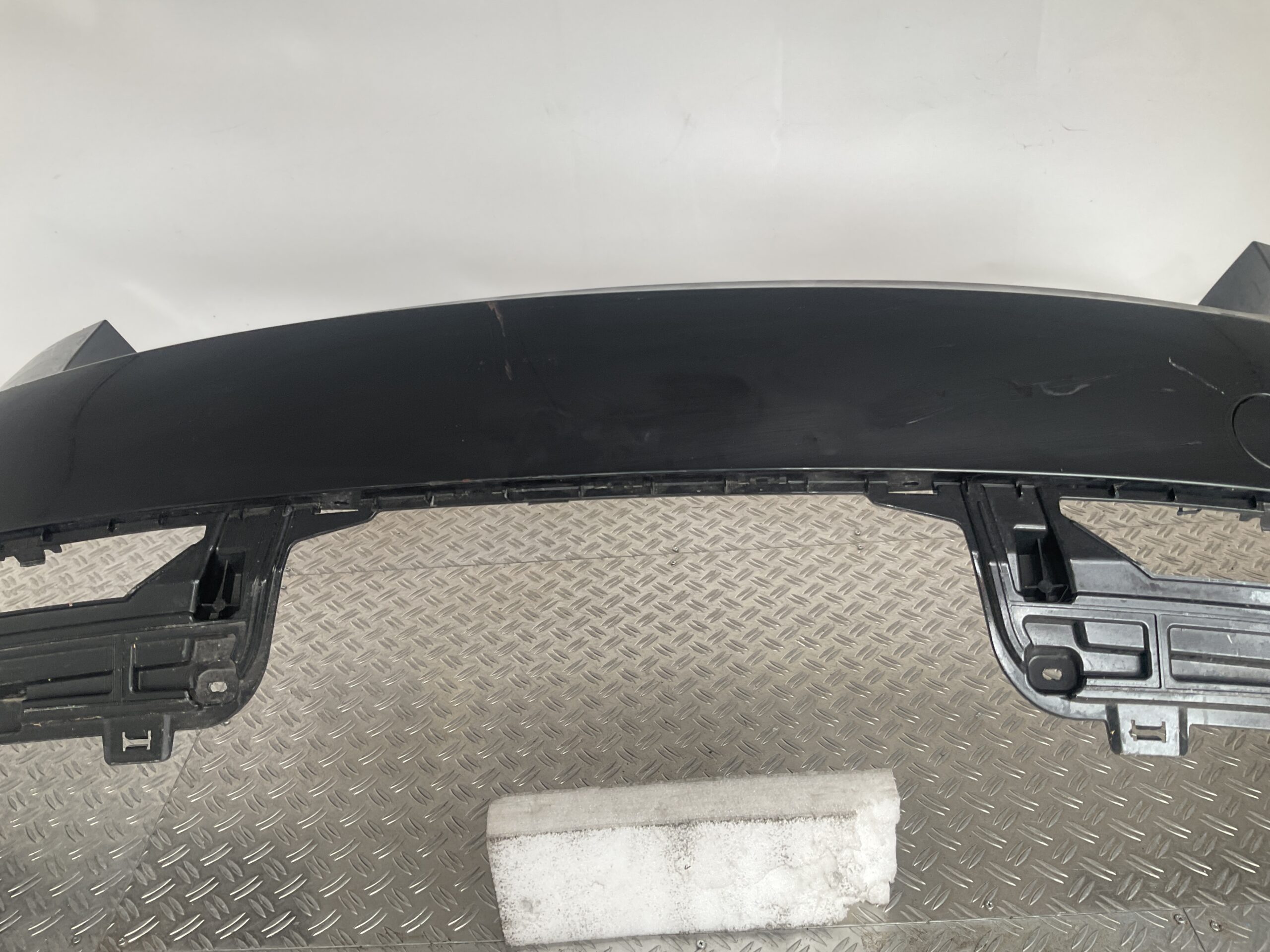 Bumper Tesla Model 3 2024- 1582570-02-a Achterbumper F8-15128z