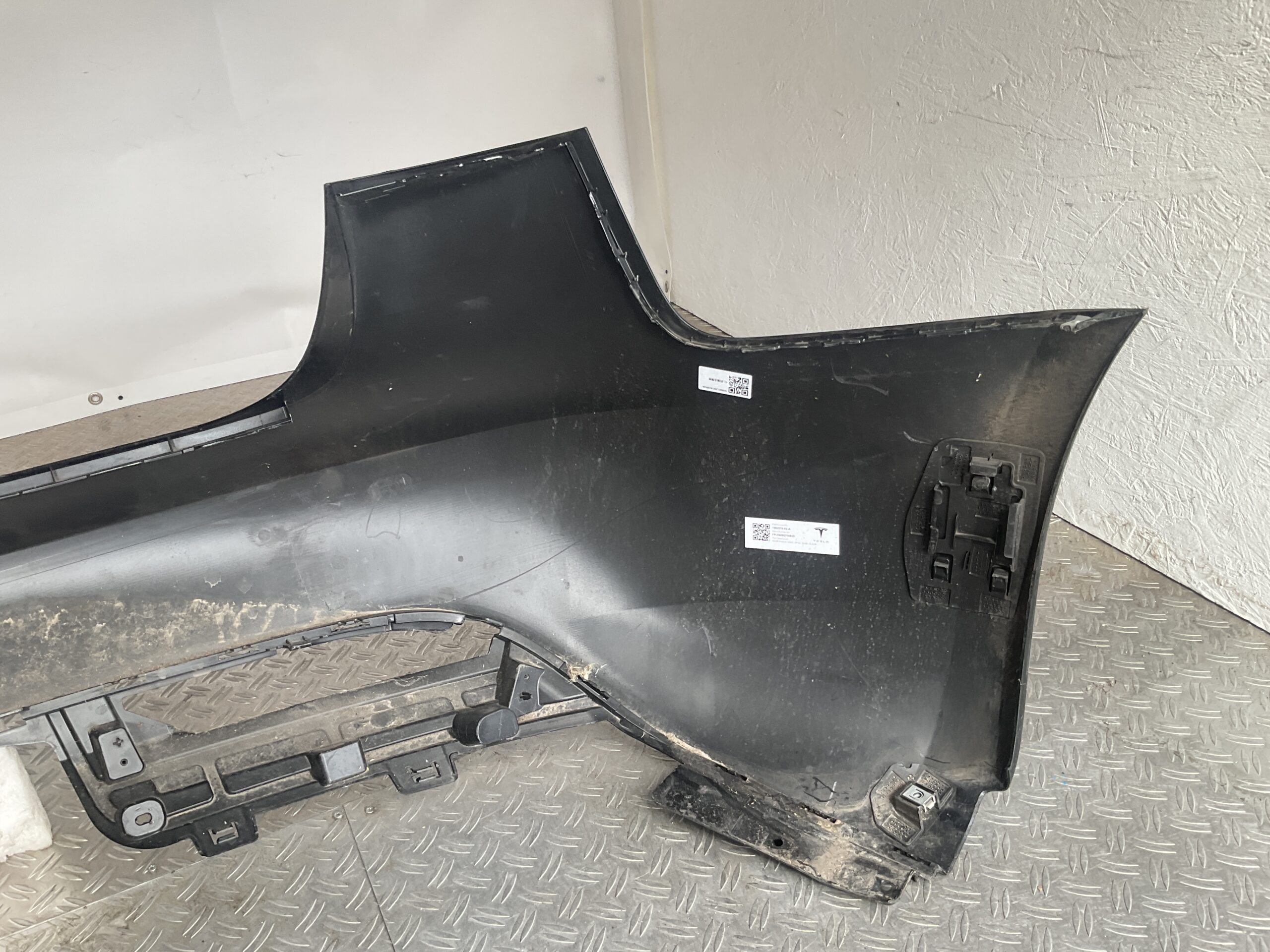 Bumper Tesla Model 3 2024- 1582570-02-a Achterbumper F8-15128z