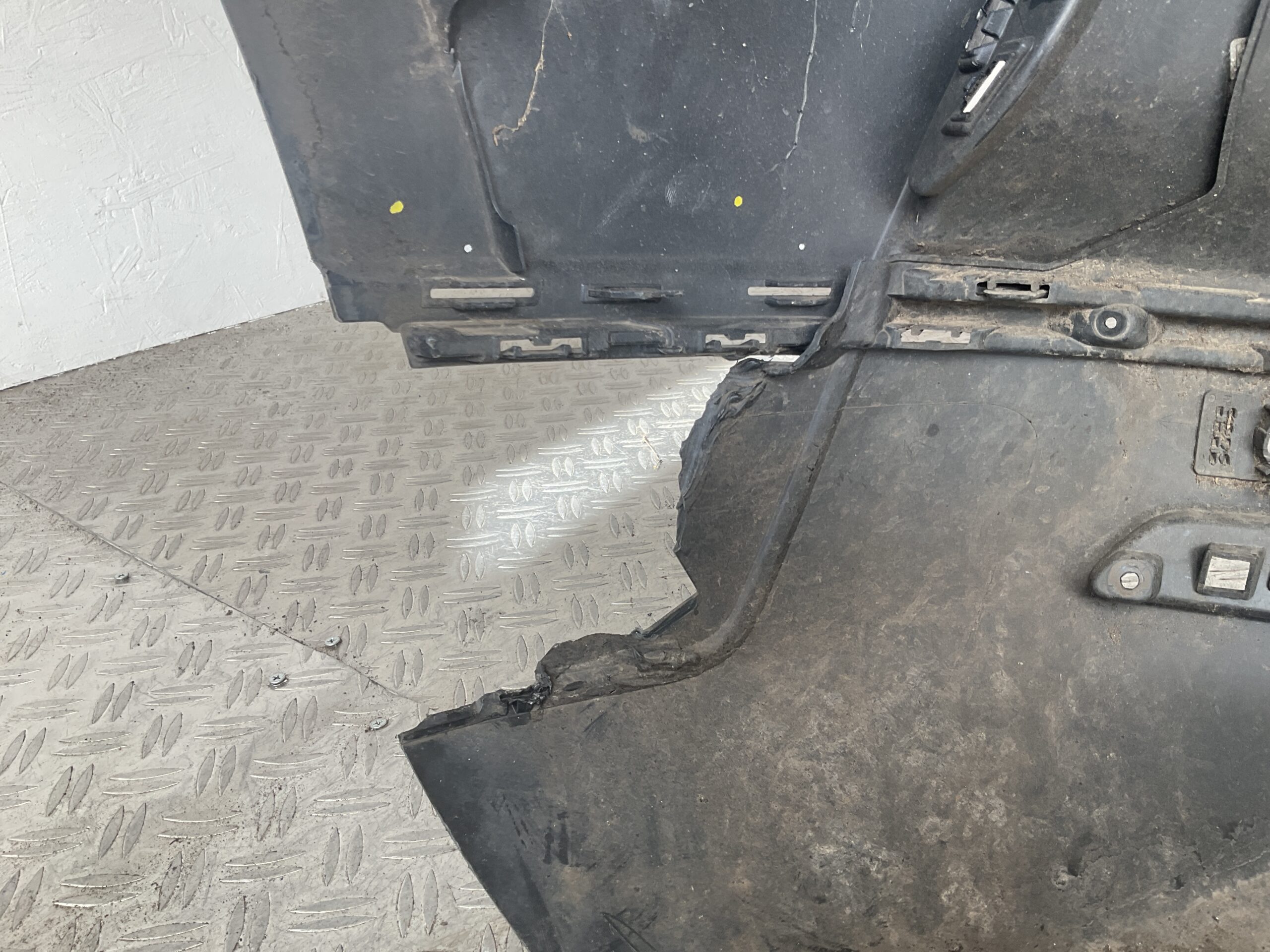 Bumper Jaguar Pace X590 18-23 J9D3-17D781-A Achterbumper F8-15130z