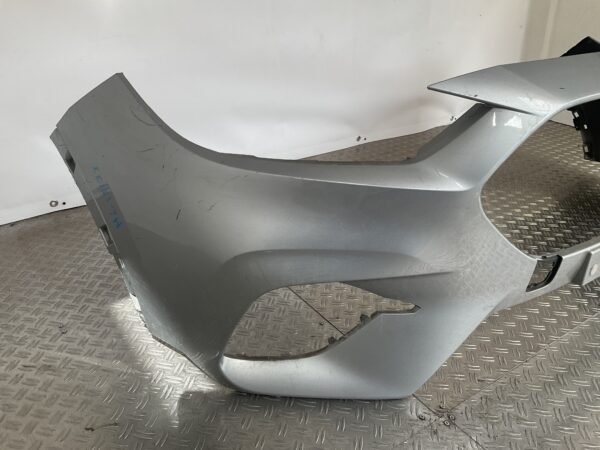 Bumper MG ZS MK2 Facelift 20-23 10628329 Voorbumper M6-15133z