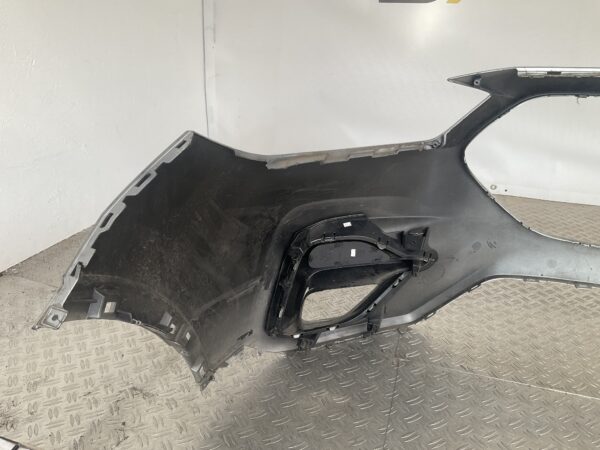 Bumper MG ZS MK2 Facelift 20-23 10628329 Voorbumper M6-15133z