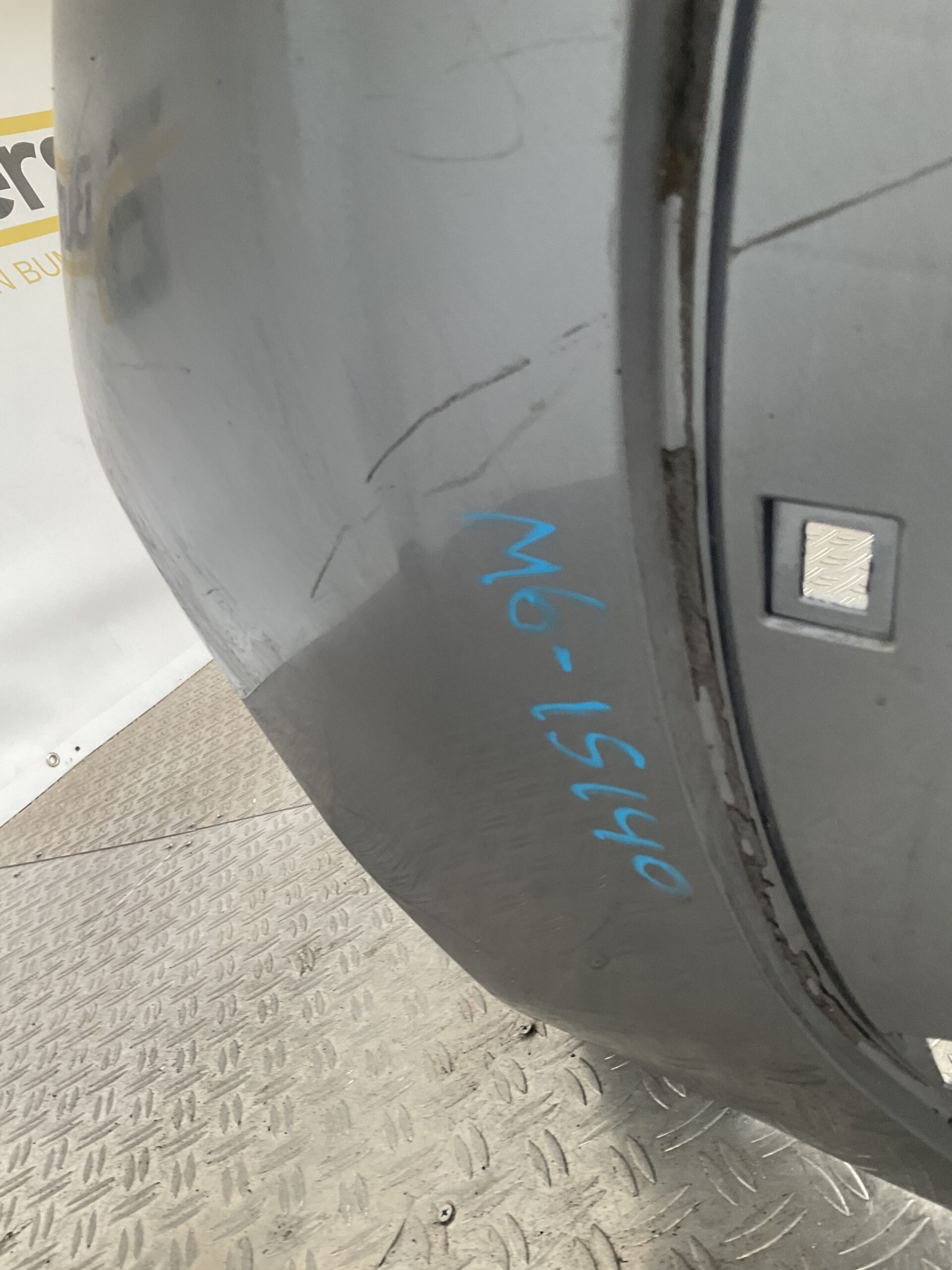 Bumper MG HS MK2 2024- P11407731 Voorbumper M6-15140z