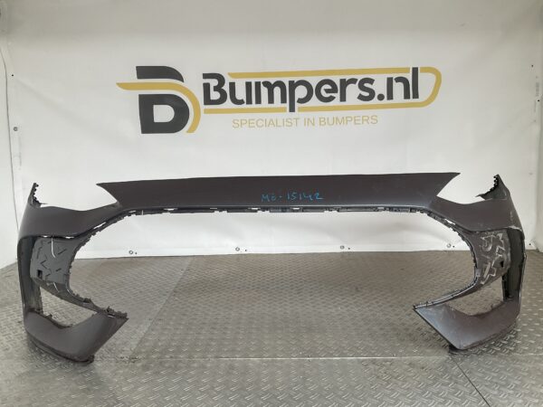 Bumper MG HS Hybride Facelift  2024- P10947207 Voorbumper M6-15142z