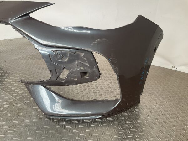 Bumper MG HS Hybride Facelift  2024- P10947207 Voorbumper M6-15142z