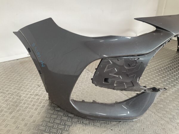 Bumper MG HS Hybride Facelift  2024- P10947207 Voorbumper M6-15142z