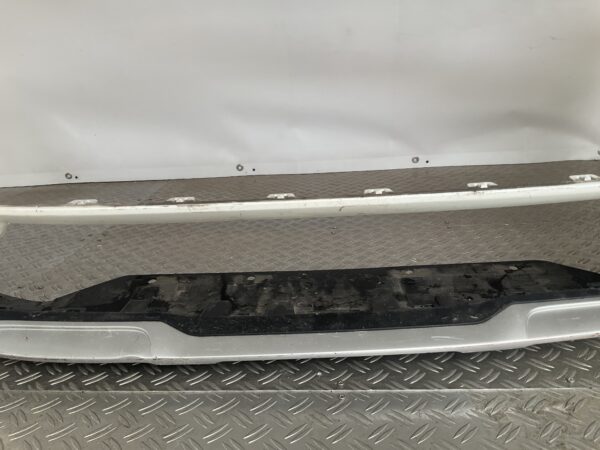 Bumper MG HS Facelift 20-24 P10947208 Voorbumper M6-158143z