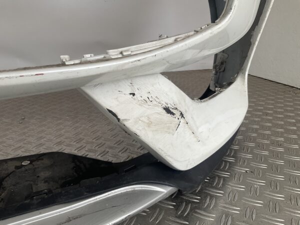 Bumper MG HS Facelift 20-24 P10947208 Voorbumper M6-158143z
