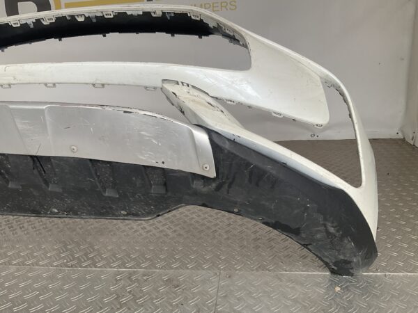 Bumper MG HS Facelift 20-24 P10947208 Voorbumper M6-158143z