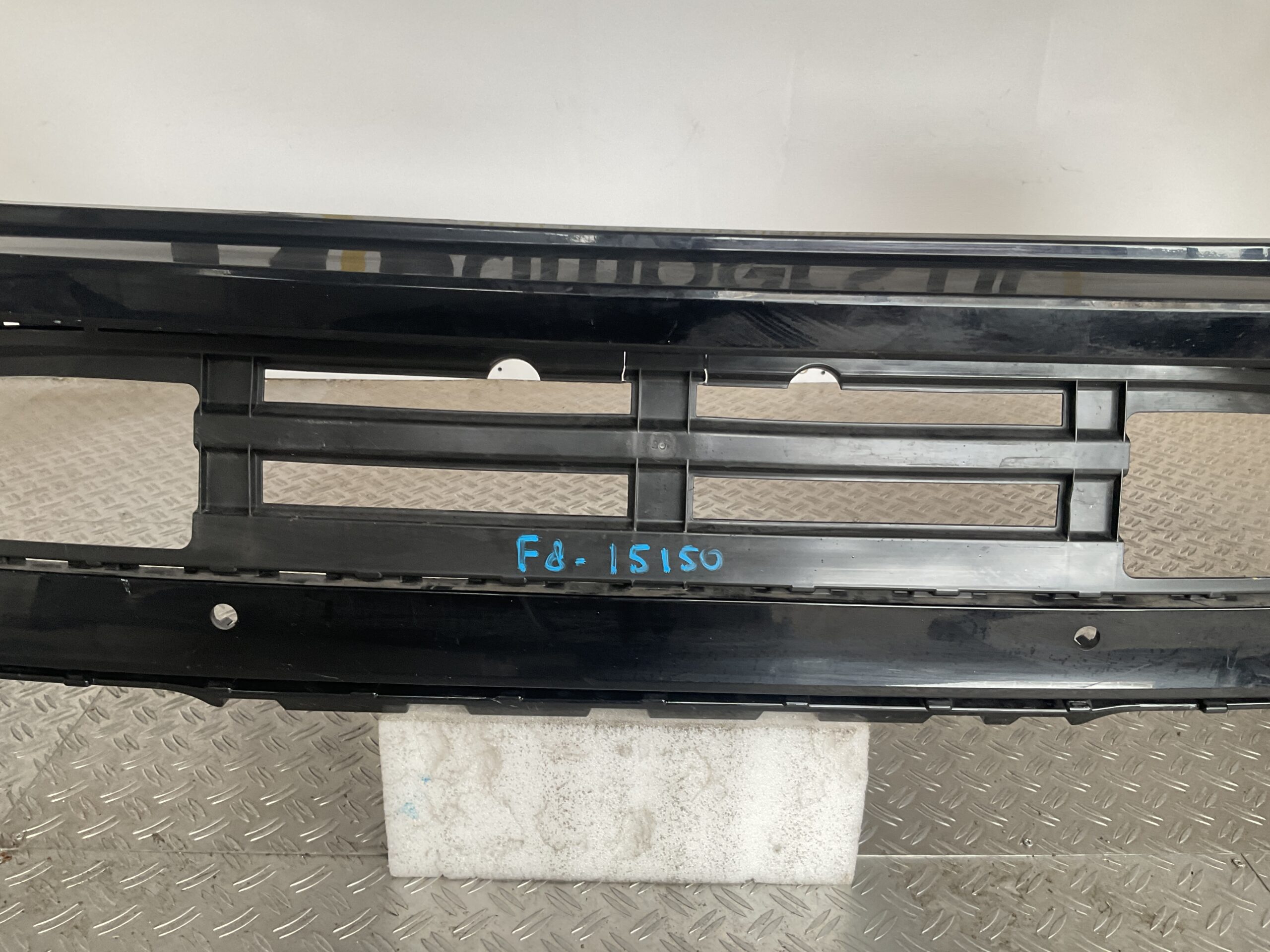 Bumper Volkswagen TRoc T-Roc Rline R-Line Facelift 2GA807421J Achterbumper F8-15150z