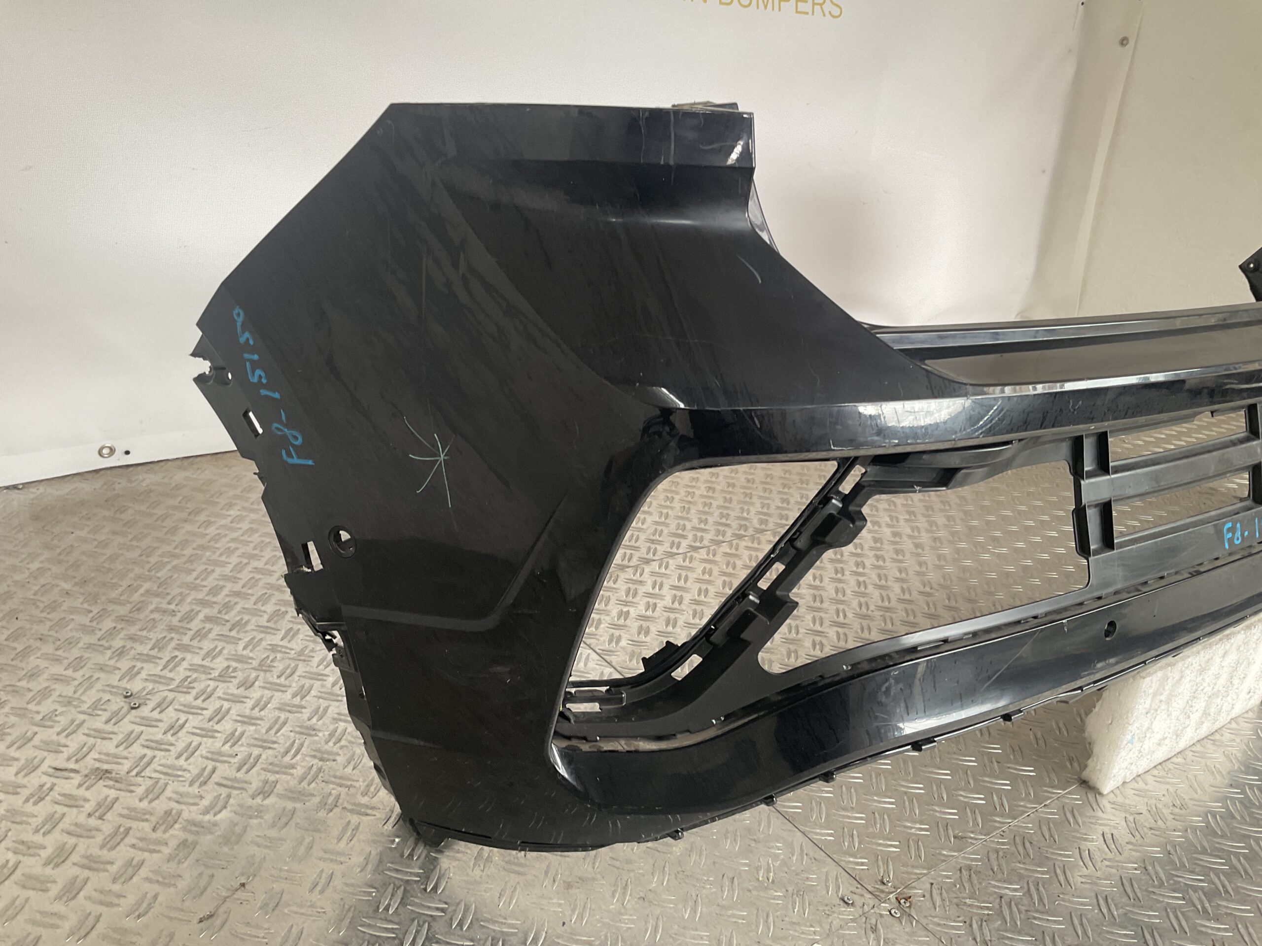 Bumper Volkswagen TRoc T-Roc Rline R-Line Facelift 2GA807421J Achterbumper F8-15150z