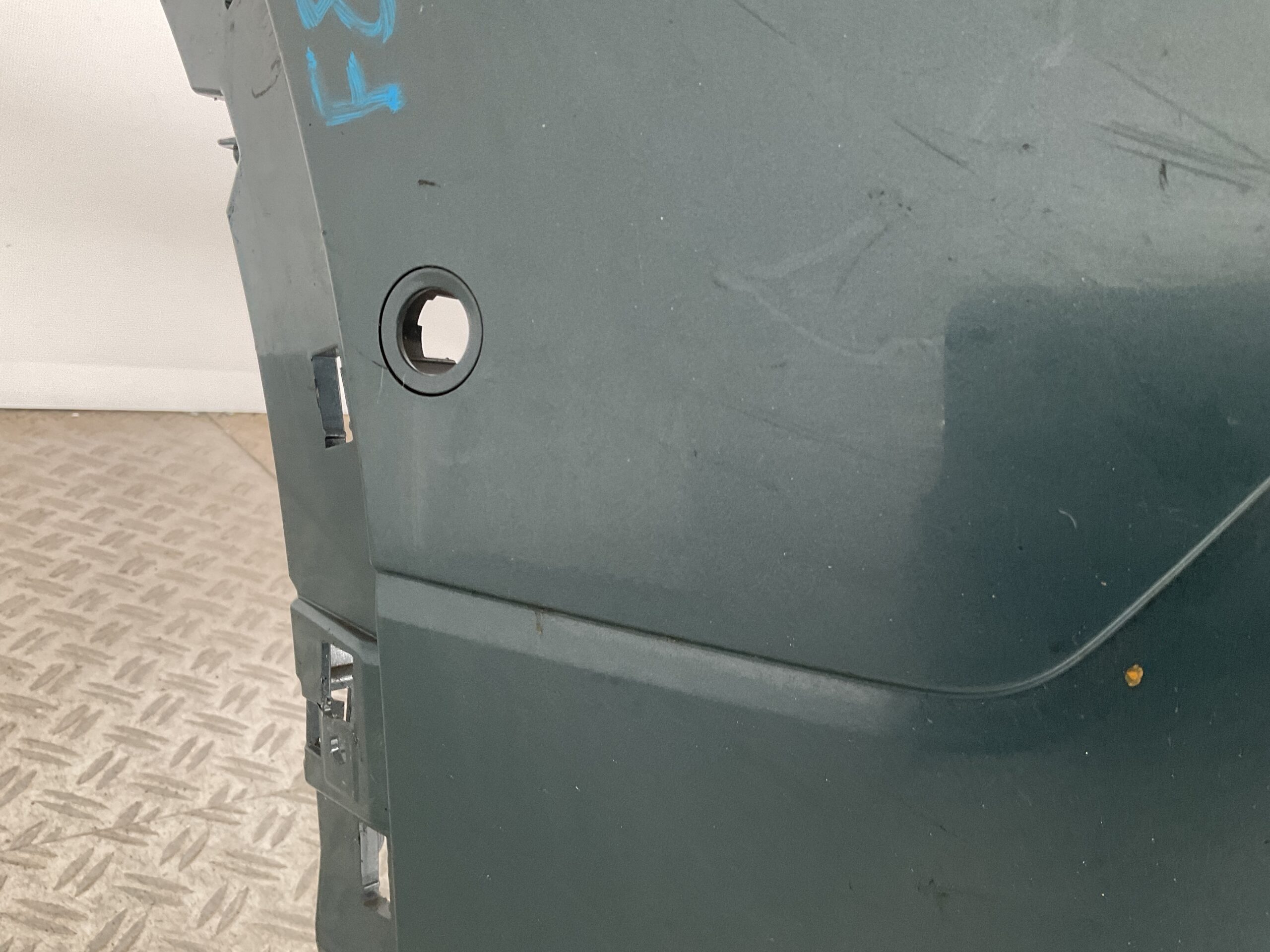 Bumper Volkswagen TRoc T-Roc Rline R-Line Facelift 2GA807421J Achterbumper F8-15151z