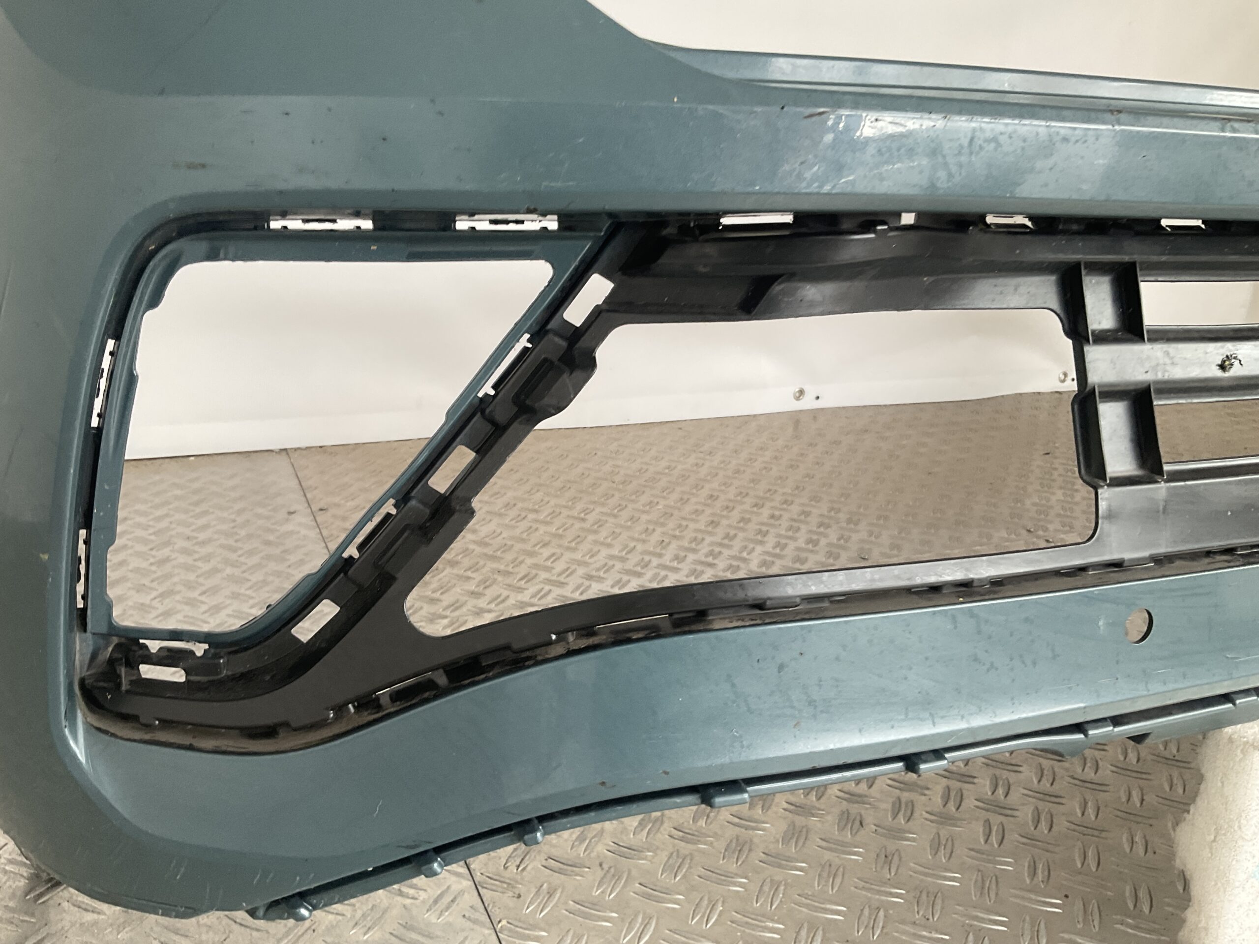 Bumper Volkswagen TRoc T-Roc Rline R-Line Facelift 2GA807421J Achterbumper F8-15151z