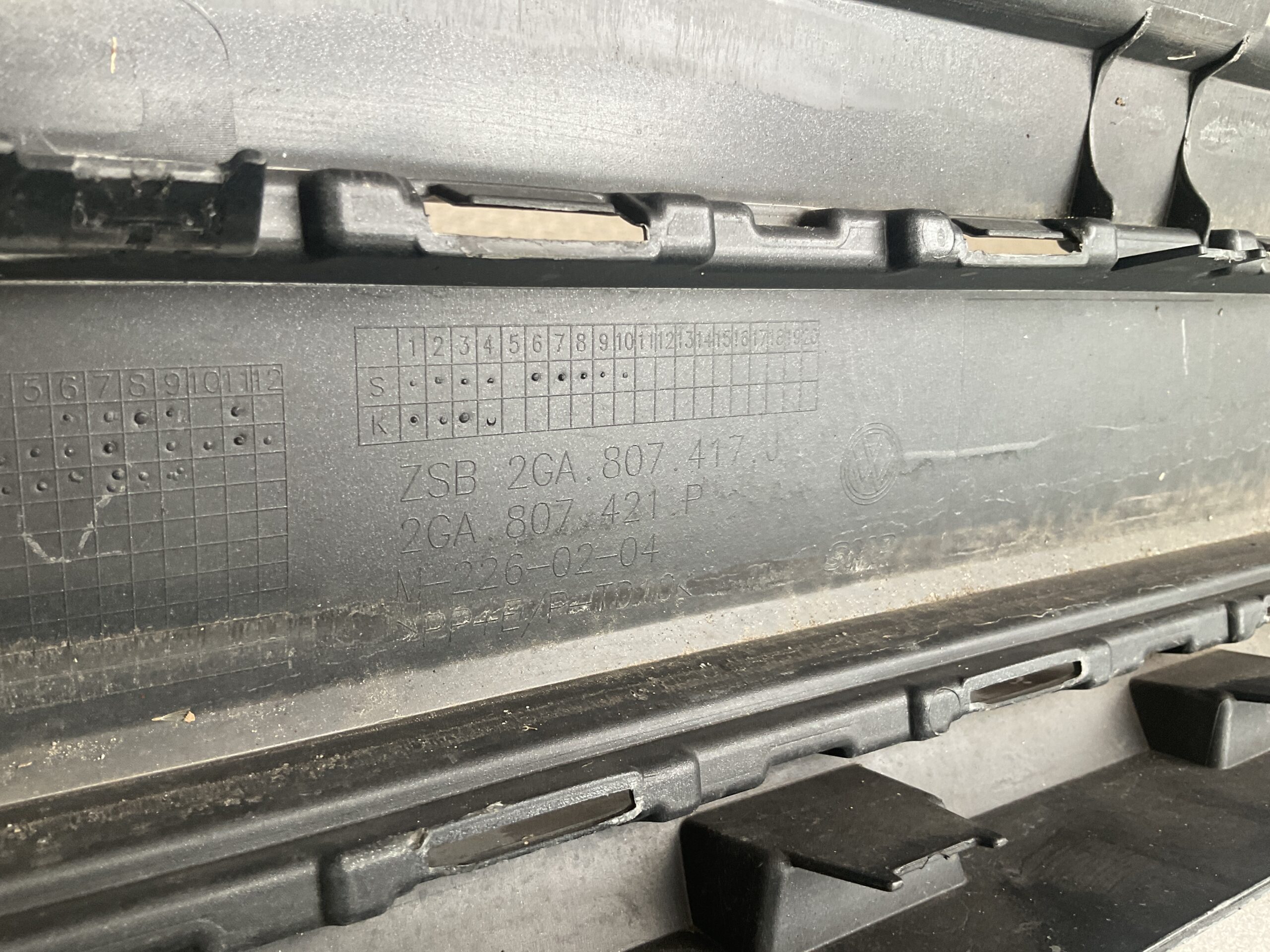 Bumper Volkswagen TRoc T-Roc Rline R-Line Facelift 2GA807421J Achterbumper F8-15151z