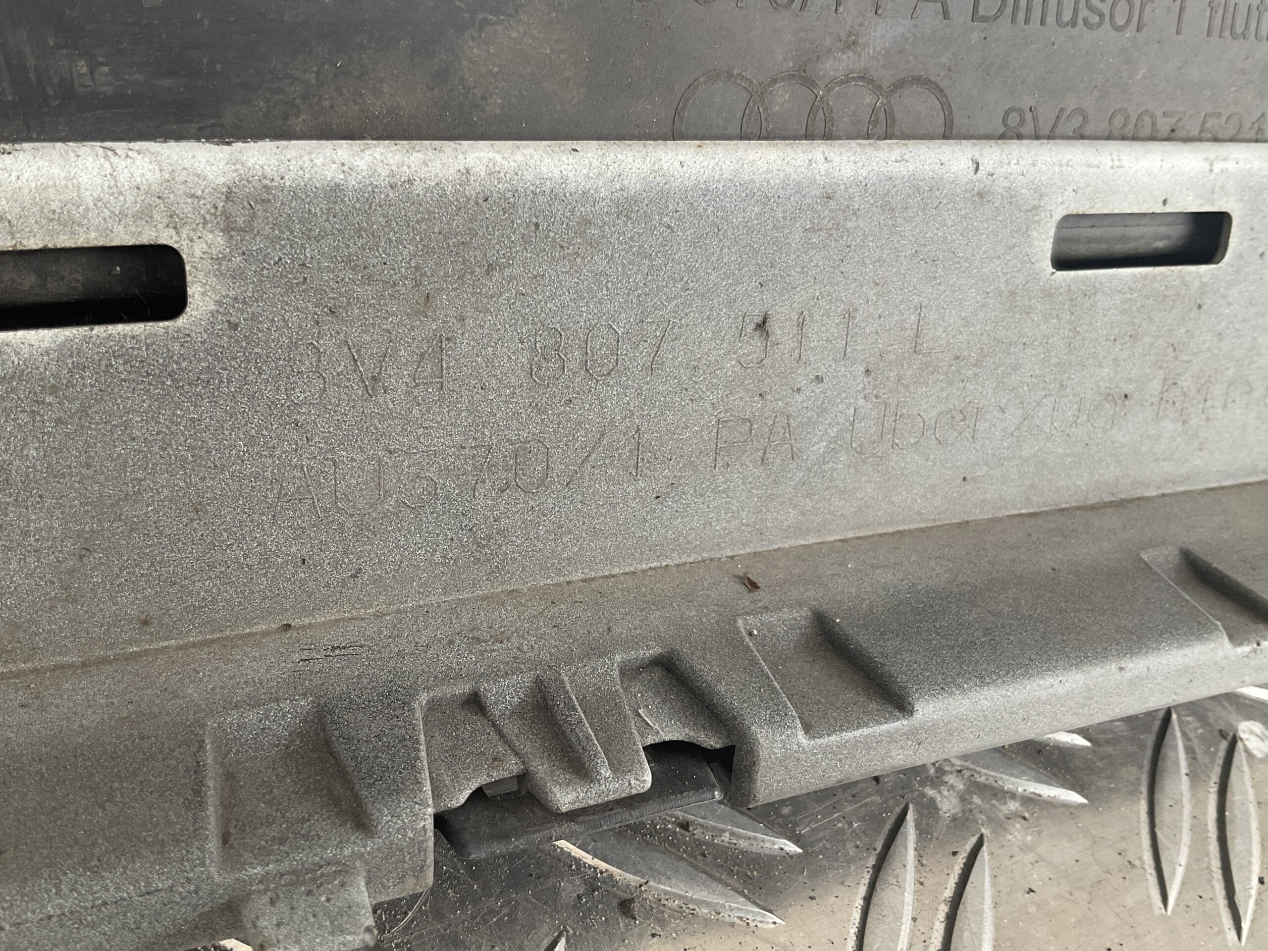 Bumper Audi A3 8V Facelift Sportback 16-20 8V4807511L Achterbumper F8-15178z