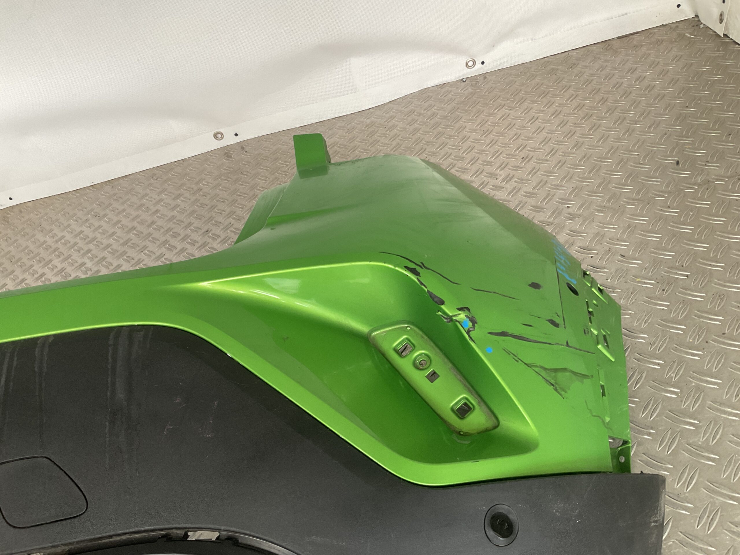 Bumper Opel Moka 21-24 9835248380 Achterbumper F8-15167z