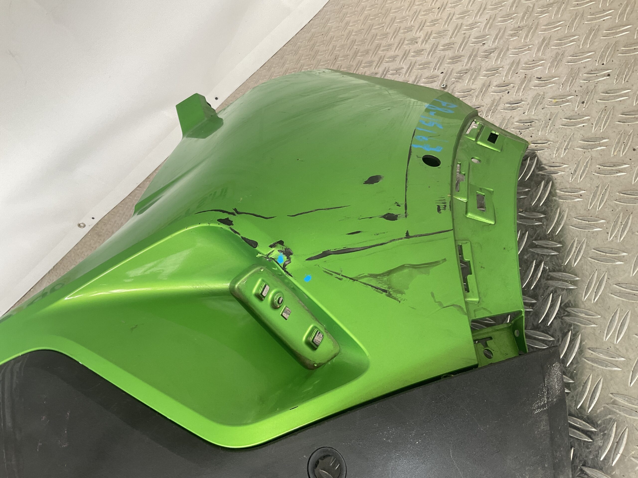 Bumper Opel Moka 21-24 9835248380 Achterbumper F8-15167z