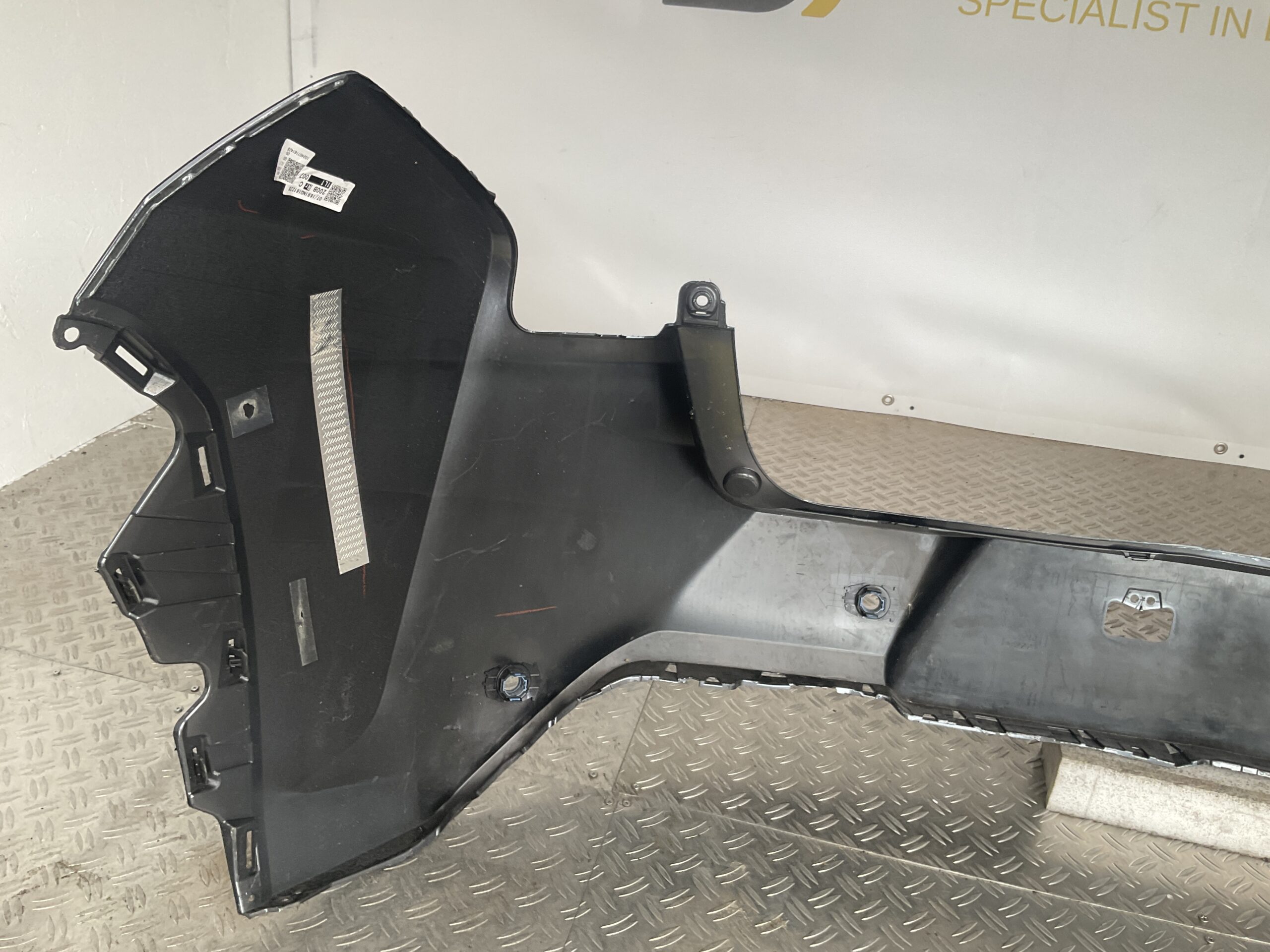 Bumper Luxus UX 15- 52159-76130 Achterbumper F8-15159z