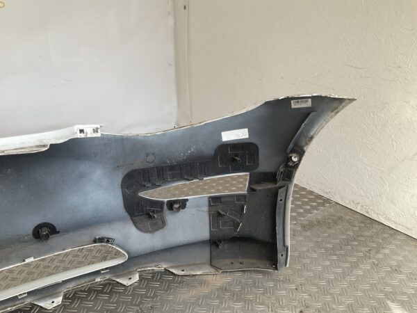 Bumper Tesla Model Y 2020-2024 1540104-06-C Voorbumper M1-15179z