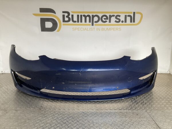 Bumper Tesla Model Y 2020-2024 1540104-06-C Voorbumper M1-15245z
