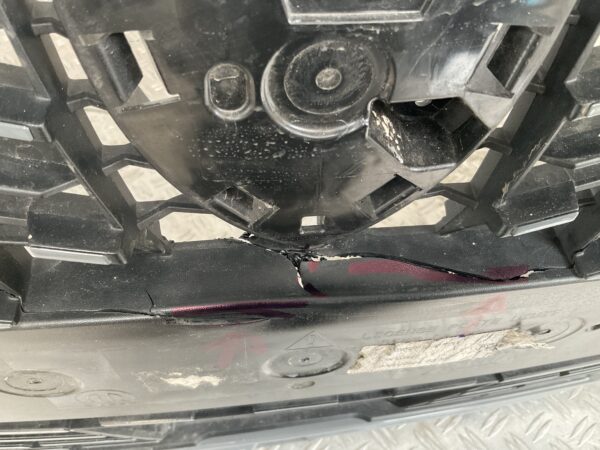 Bumper Peugeot 208 GT Facelift 23- 9855774980 Voorbumper J4-15255z