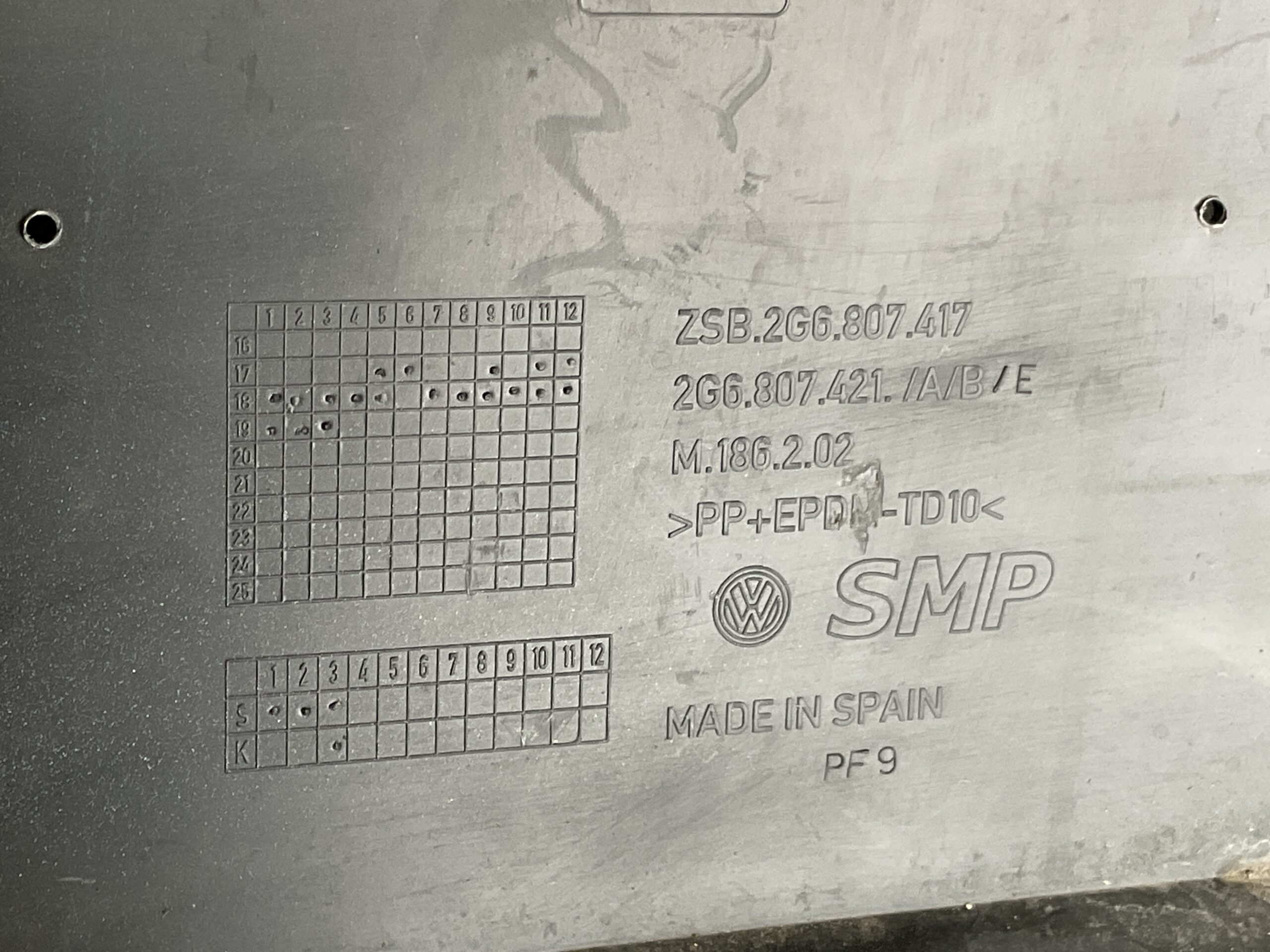 BUMPER Volkswagen Polo 2G 17-21 2G6807421 Achterbumper F8-15241z