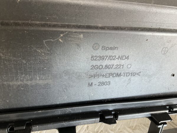 Bumper Volkswagen Polo 2G 17-21 4xpdc 2GO807221 Voorbumper C3-15308z