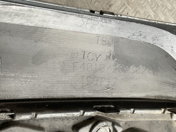 Bumper Toyota CHR 2016-2019 52119-F4010 Voorbumper D5-15337z