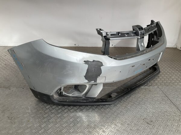 Bumper Dacia Sandero Facelift Stepway 620223900R Voorbumper G3-15351z