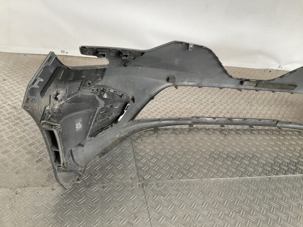 Bumper Renault Clio 5 19-24 620228351R Voorbumper F4-15349z