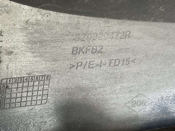 Bumper Renault Megane 4 IV Facelift 620220472R Voorbumper F4-15335z
