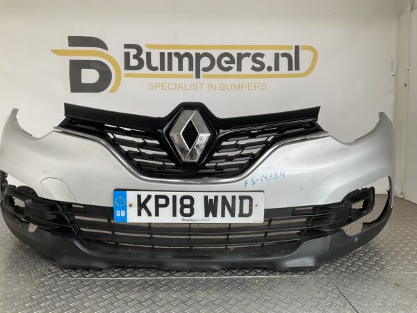 Bumper Renault Captur Facelift 16-21 620227019R Voorbumper F5-14784z