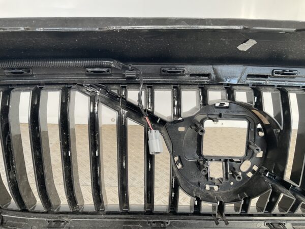 Bumper Volvo V90 S90 II 16-20 pdc +Grill 31383226 Voorbumper 1-E5-15227z