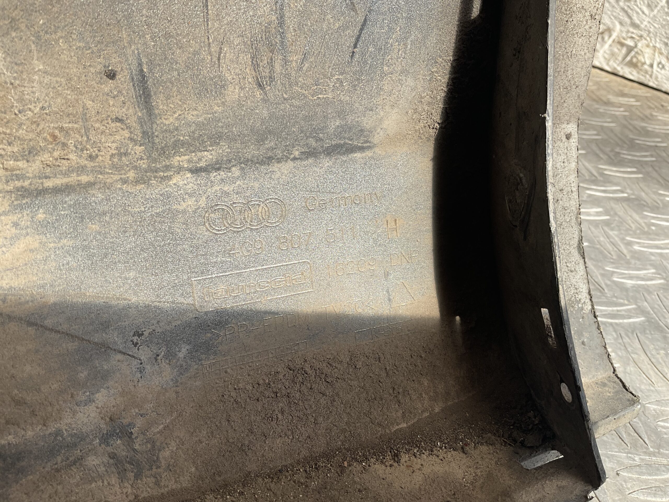 Bumper Audi A6 S6 C7 4G Sline S-Line 11-15 pdc 4G9807511H Achterbumper F8-15229z