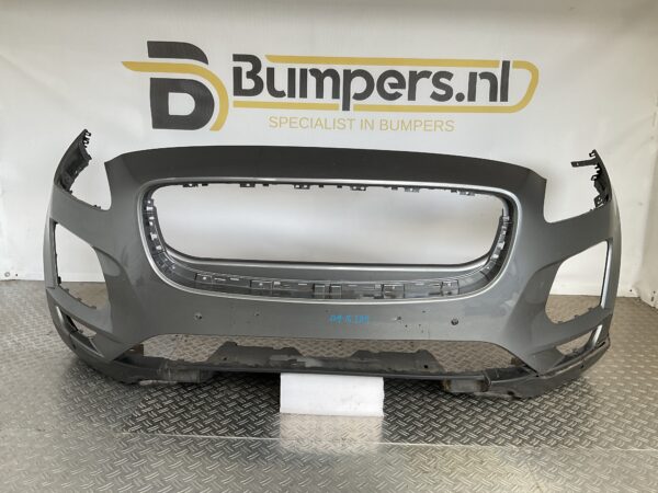 Bumper Bumper Jaguar E-Pace Epace J9C3-17F003-AA7BA Voorbumper B9-15389z