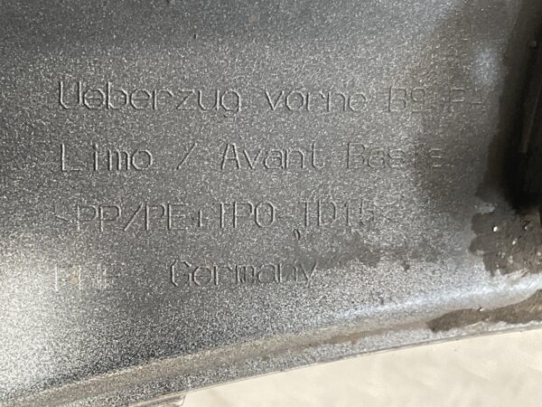 Bumper Audi A4 8W B9 Facelift 8W0807437AH Voorbumper H3-15393z