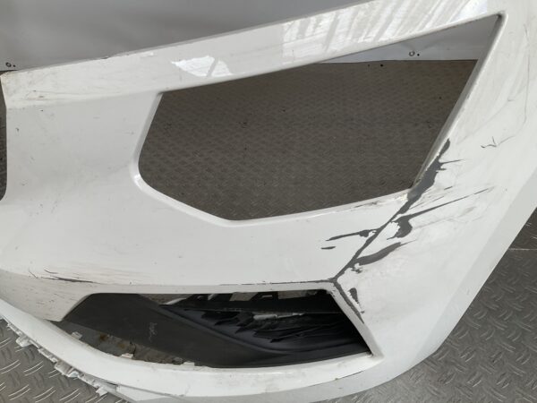Bumper Skoda Kamiq 19- 658807221B Voorbumper B9-15390z