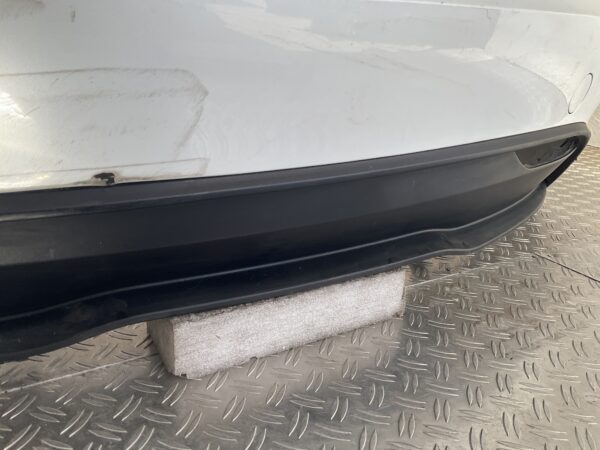 Bumper Tesla Model 3 Facelift 1582570-01-A Achterbumper F8-15201z