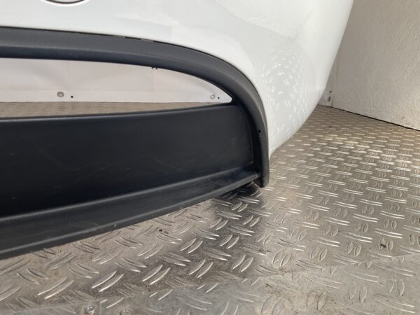 Bumper Tesla Model 3 Facelift 1582570-01-A Achterbumper F8-15201z