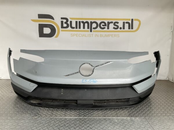 Bumper Volvo EX30 EX 30 23-25 31345658 Voorbumper E5-15460z