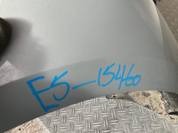 Bumper Volvo EX30 EX 30 23-25 31345658 Voorbumper E5-15460z
