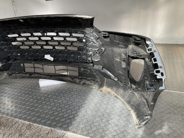 Bumper Ford Kuga MK3 20- LV4B-17C831-J Voorbumper D5-15456z