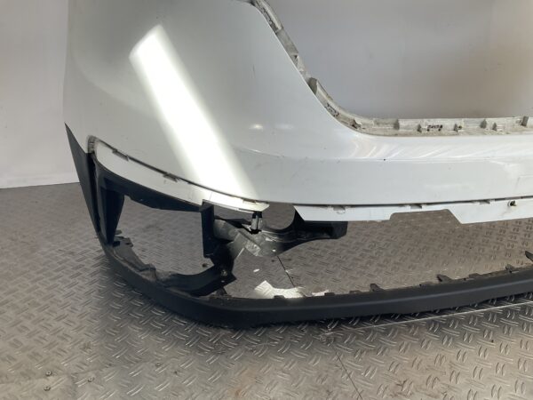 Bumper Renault Trafic 3 Facelift 2022-2025 620226941R Voorbumper F10-15206z