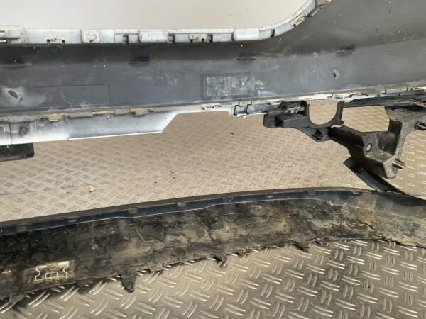 Bumper Renault Trafic 3 Facelift 2022-2025 620226941R Voorbumper F10-15206z