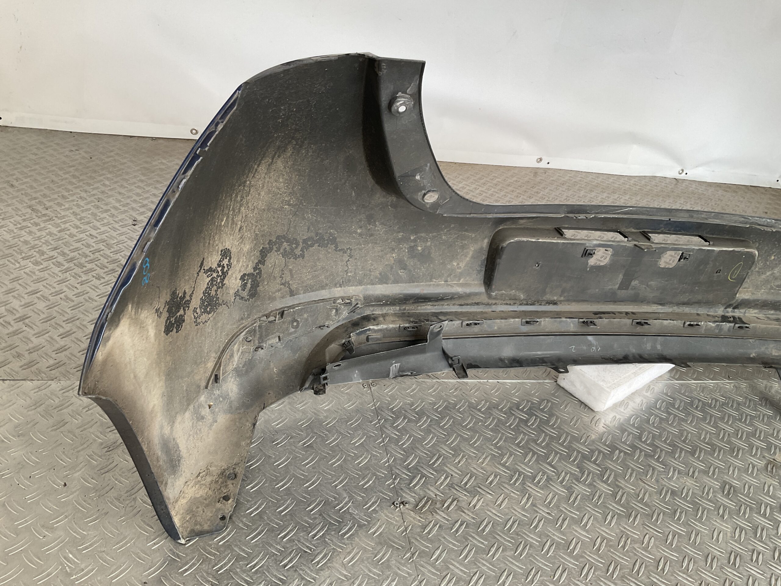 Bumper Toyota Auris 2 II Facelift 52159-02D30 Achterbumper F7-15407z