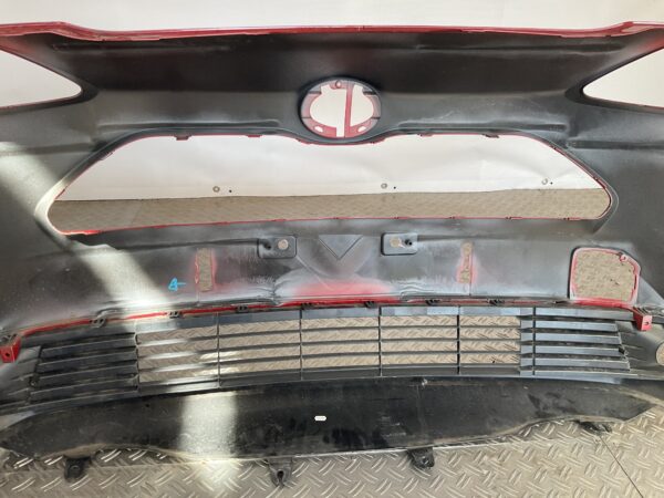 Bumper Toyota Yaris Cross 20-25 52119-0DC20 Voorbumper D2-15240z